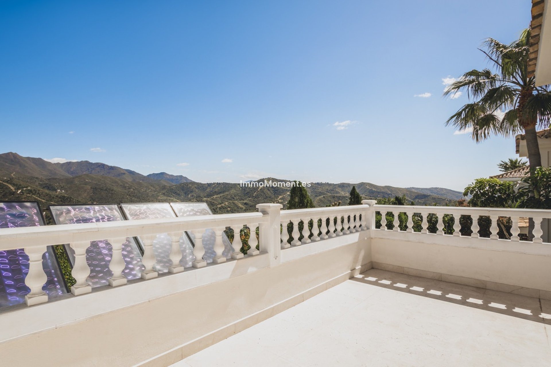 Wiederverkauf - Villa - Marbella - Altos de los Monteros