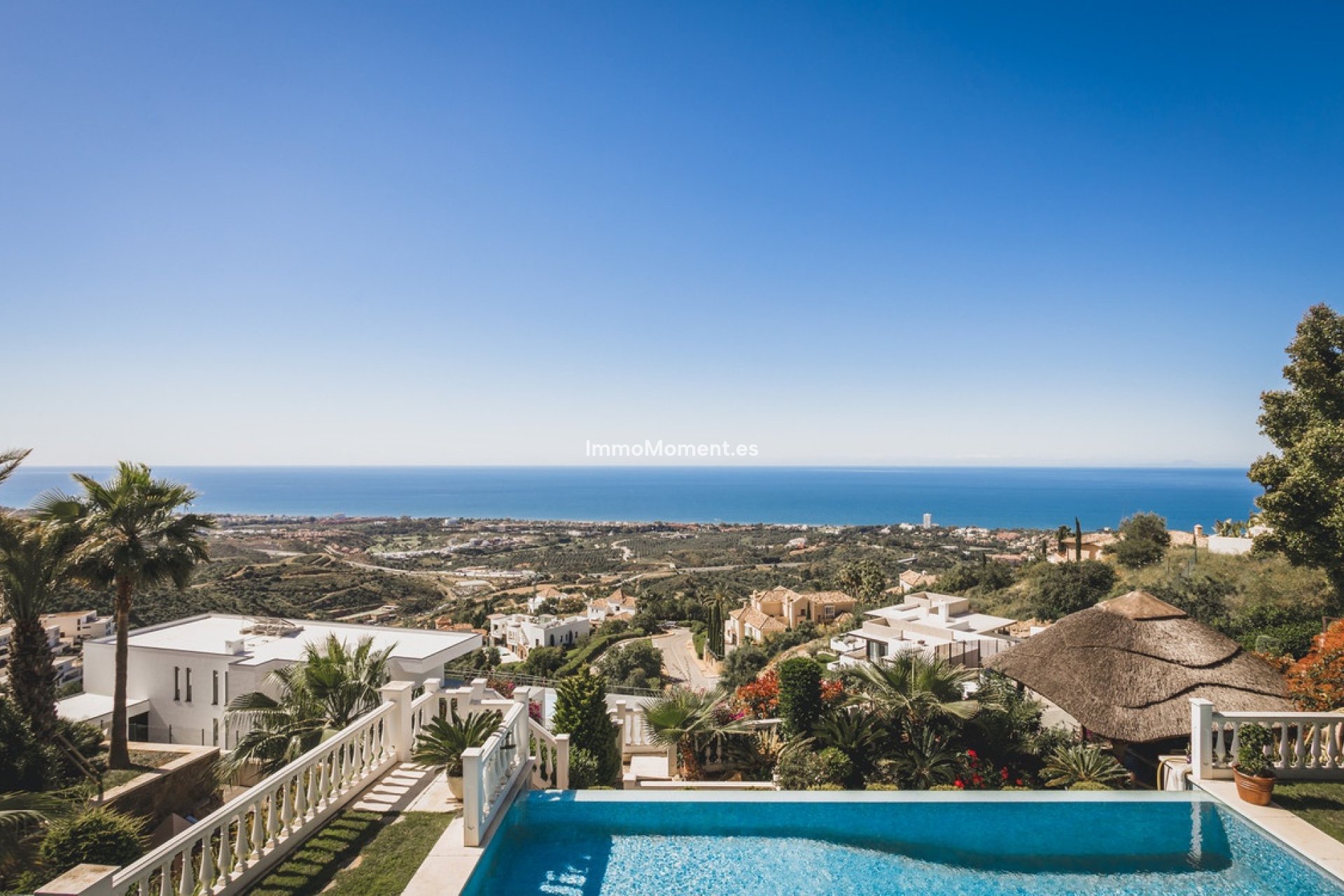Wiederverkauf - Villa - Marbella - Altos de los Monteros