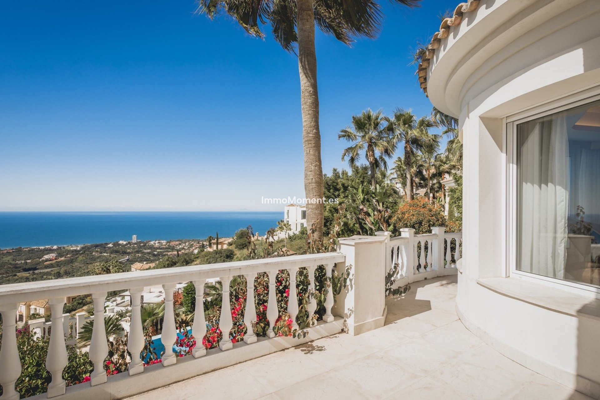 Wiederverkauf - Villa - Marbella - Altos de los Monteros