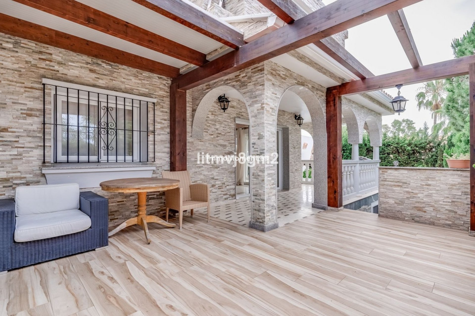 Wiederverkauf - Villa - Marbella - Artola