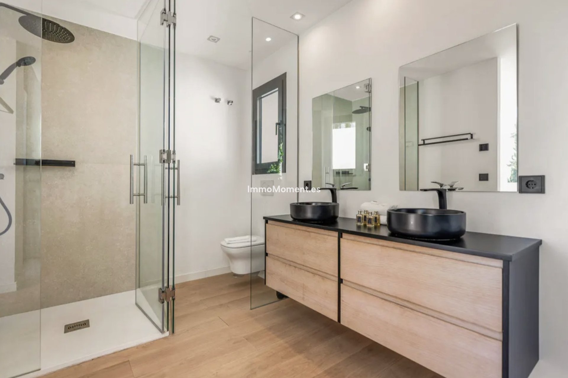 Wiederverkauf - Villa - Marbella - Artola