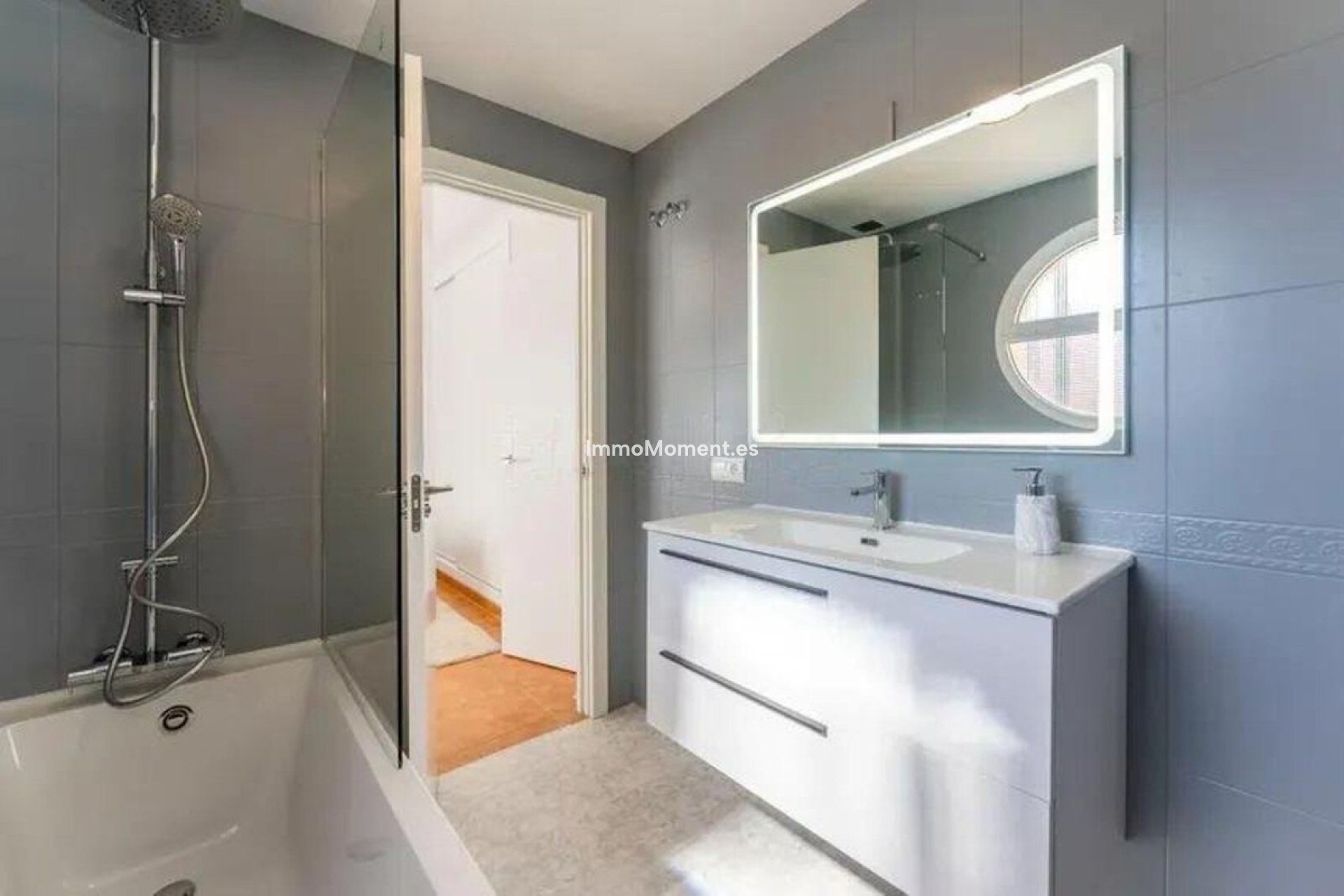 Wiederverkauf - Villa - Marbella - Cabopino