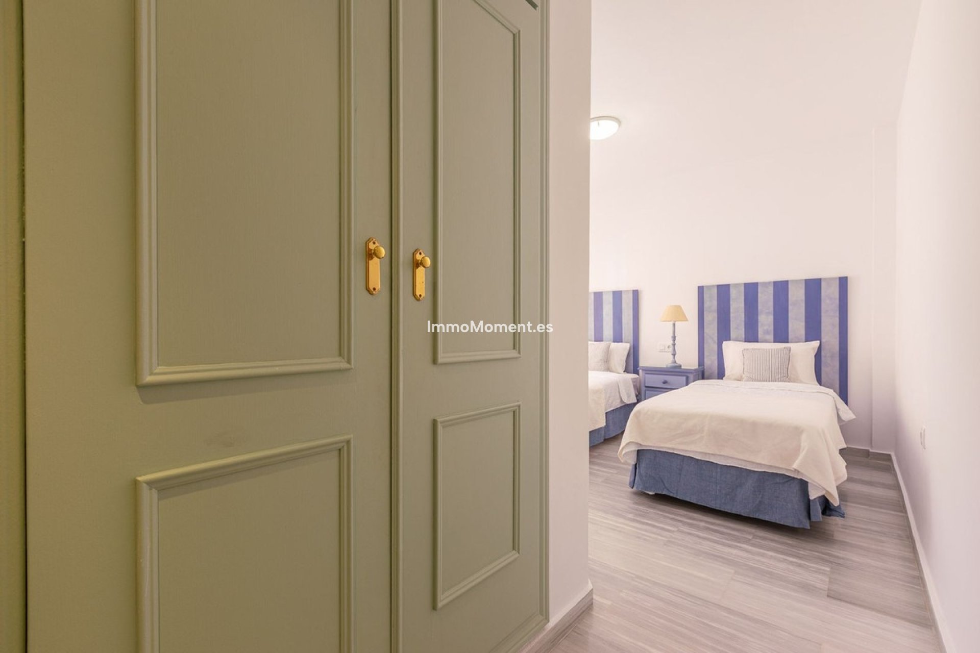 Wiederverkauf - Villa - Marbella - Costabella