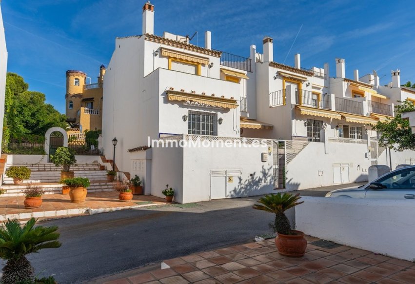 Wiederverkauf - Villa - Marbella - Costabella