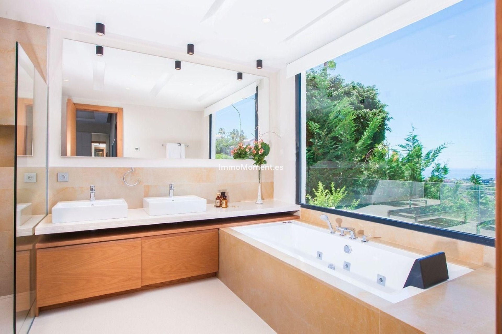 Wiederverkauf - Villa - Marbella - El Rosario