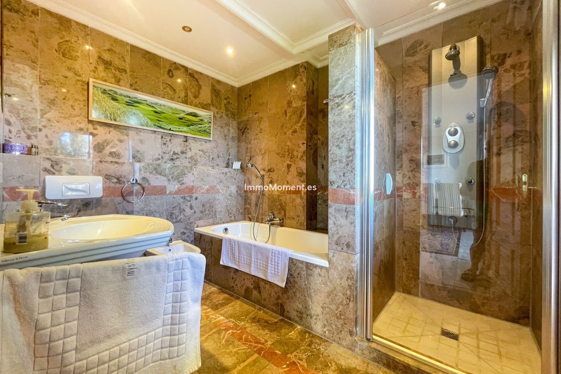 Wiederverkauf - Villa - Marbella - El Rosario