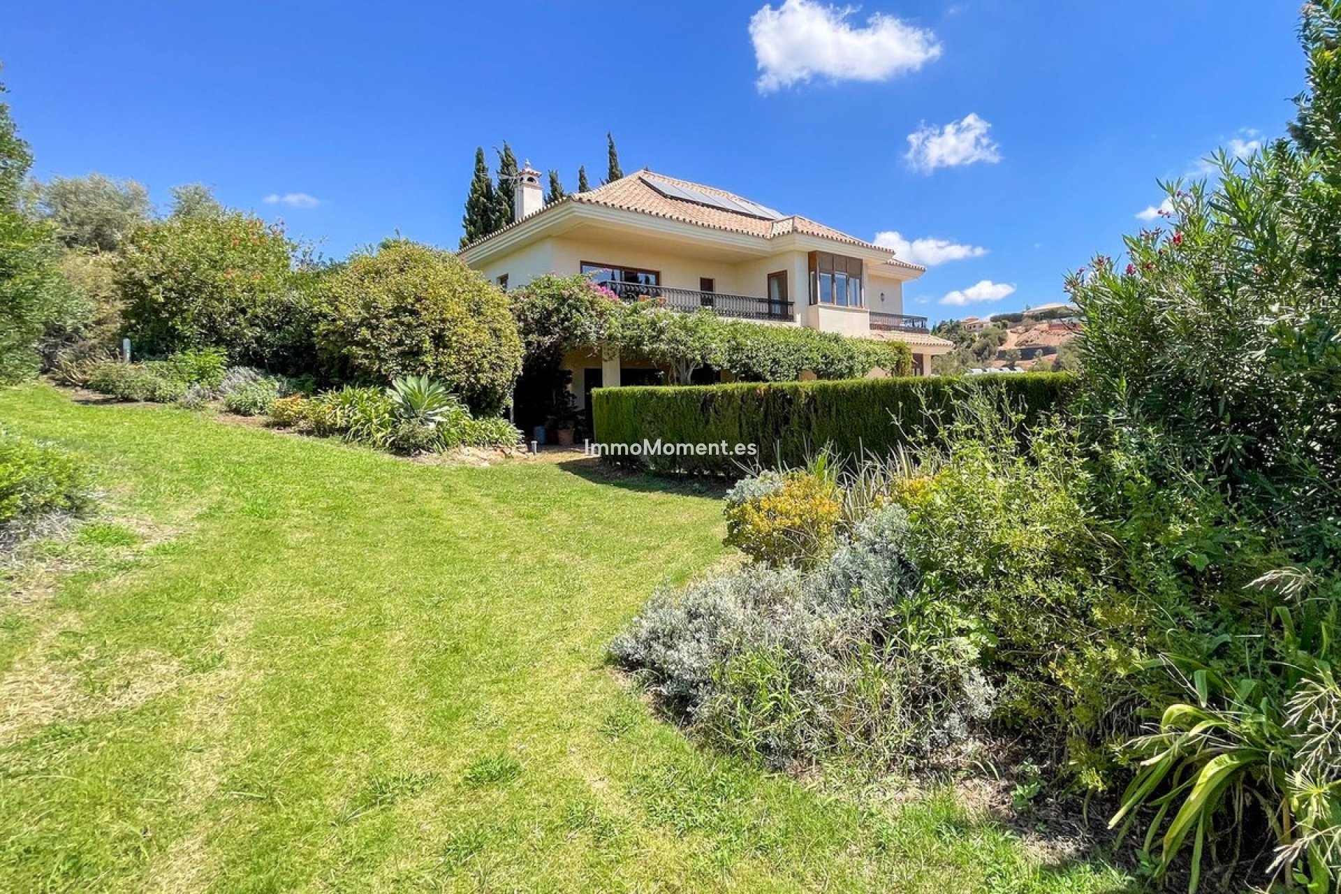 Wiederverkauf - Villa - Marbella - El Rosario