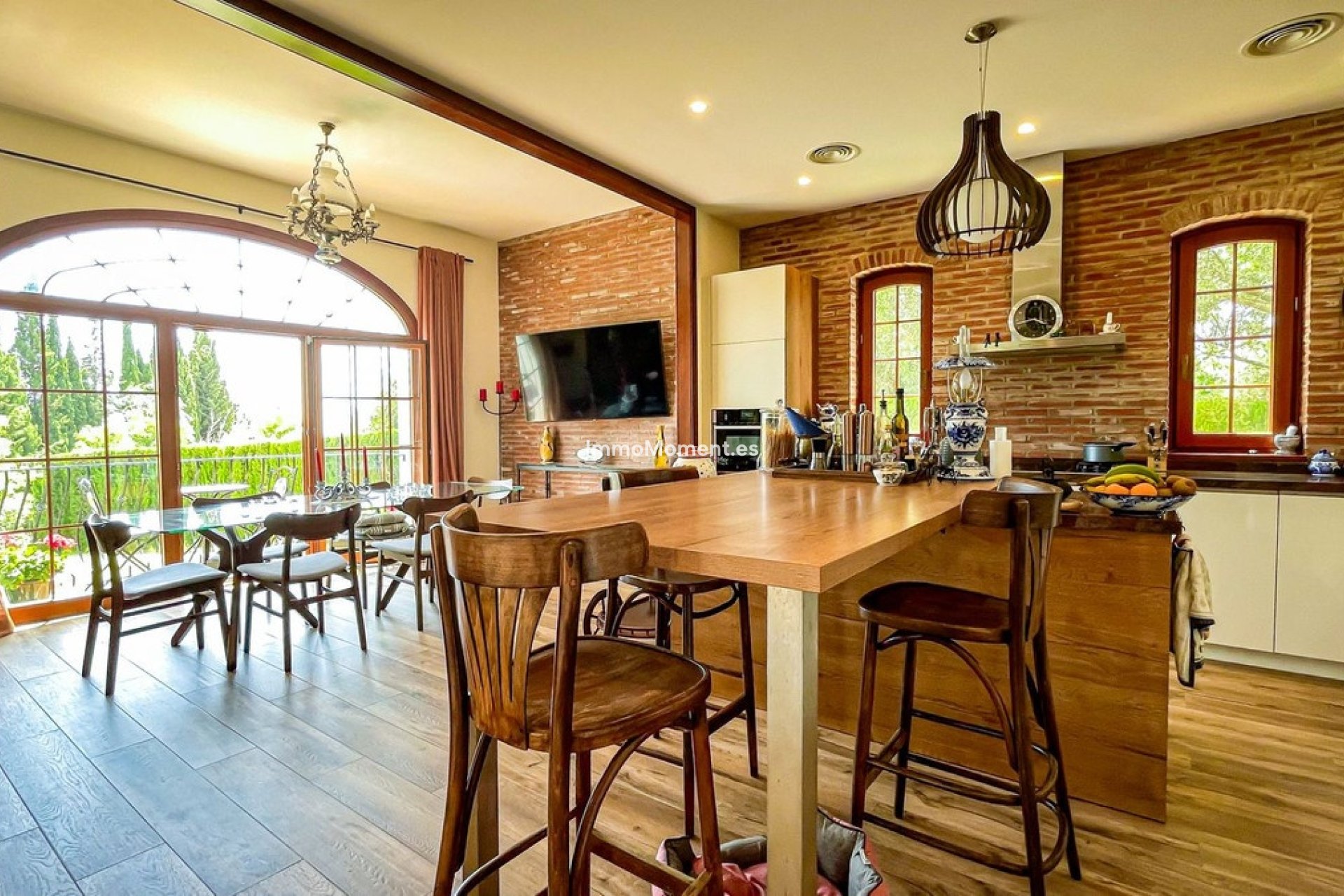 Wiederverkauf - Villa - Marbella - El Rosario