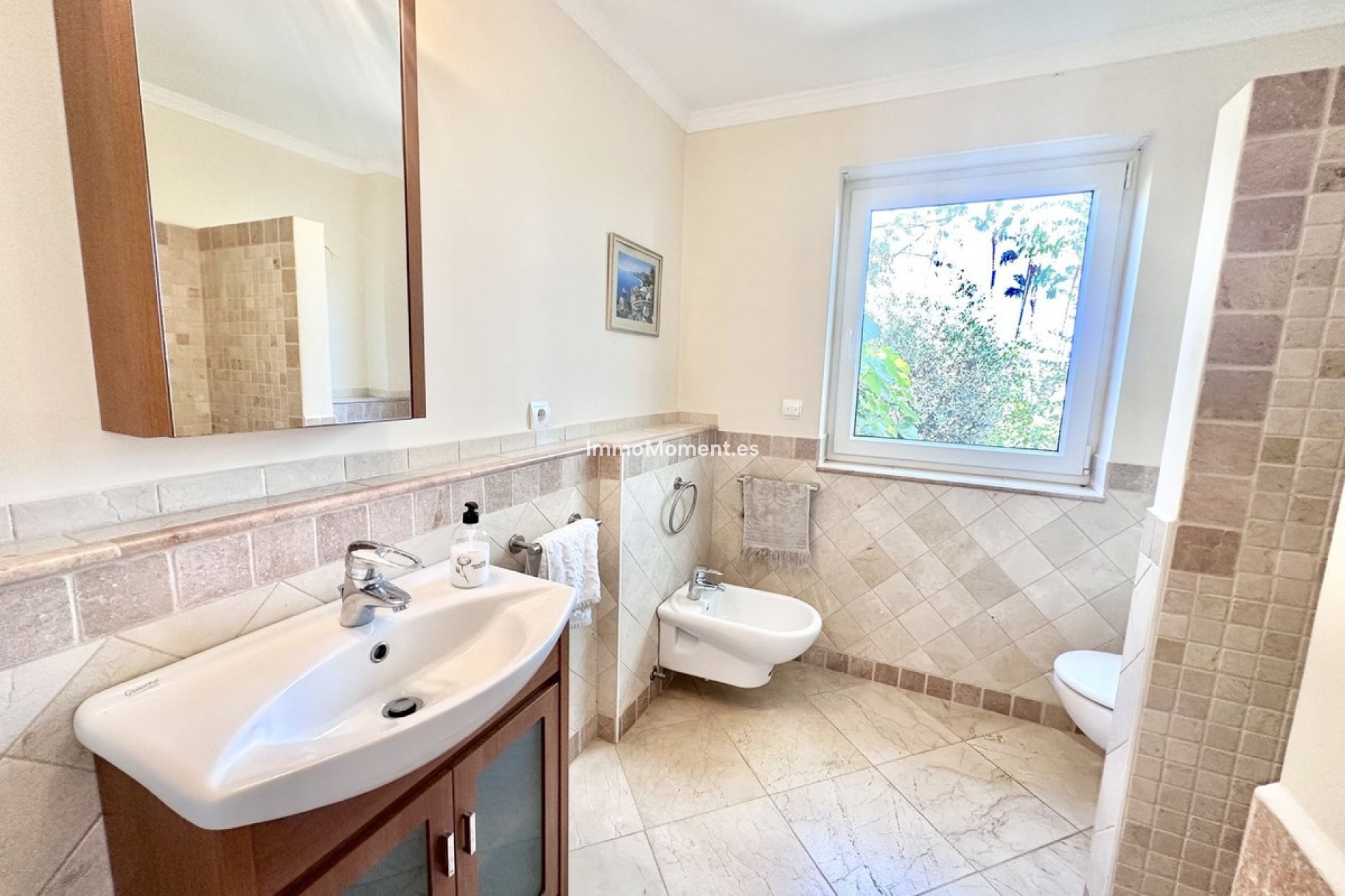 Wiederverkauf - Villa - Marbella - El Rosario