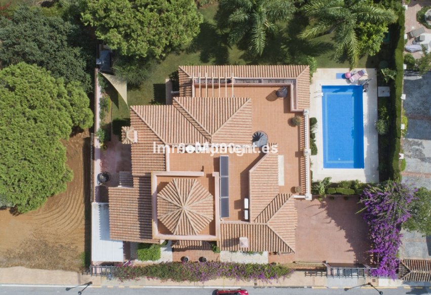 Wiederverkauf - Villa - Marbella - Elviria
