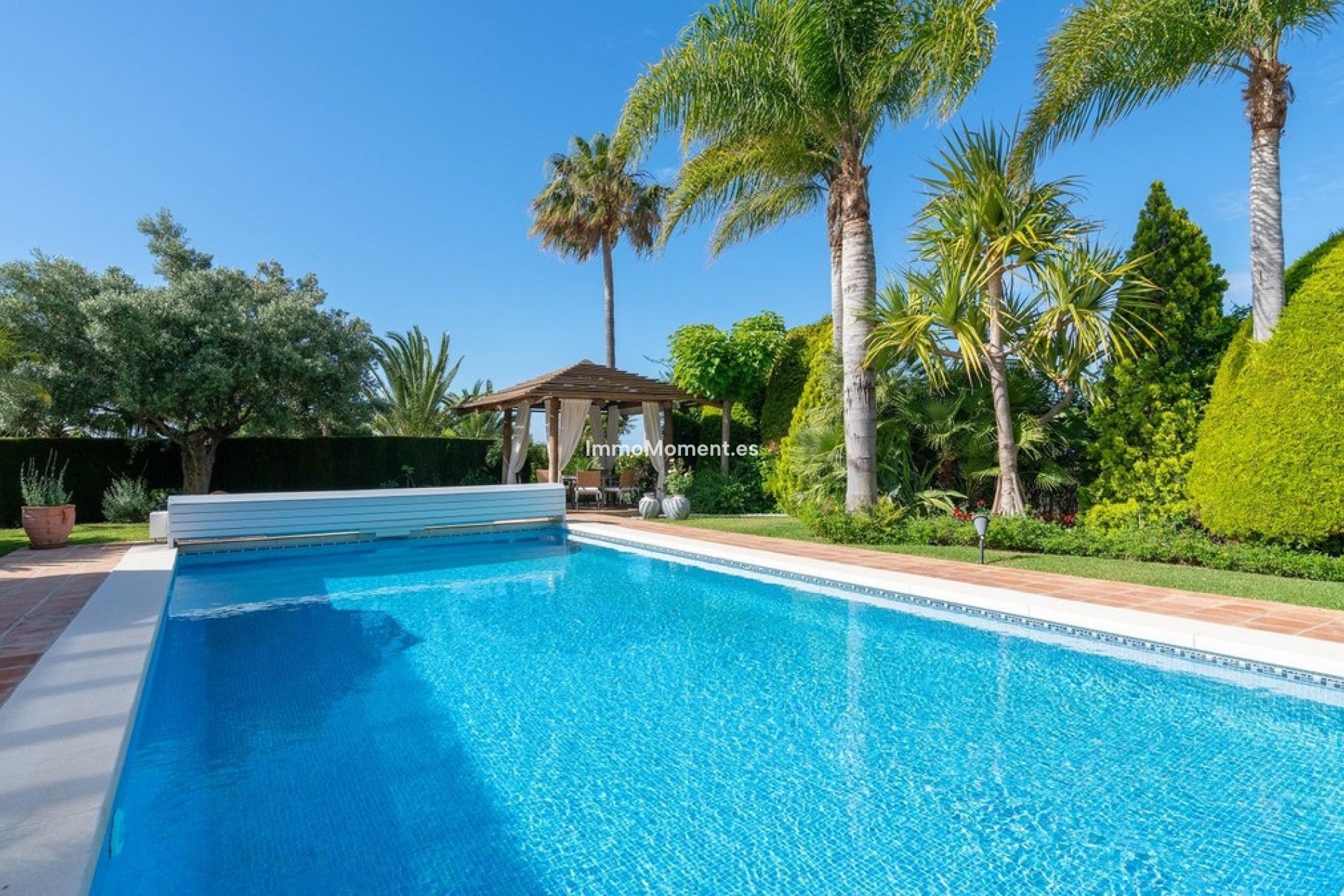 Wiederverkauf - Villa - Marbella - Elviria
