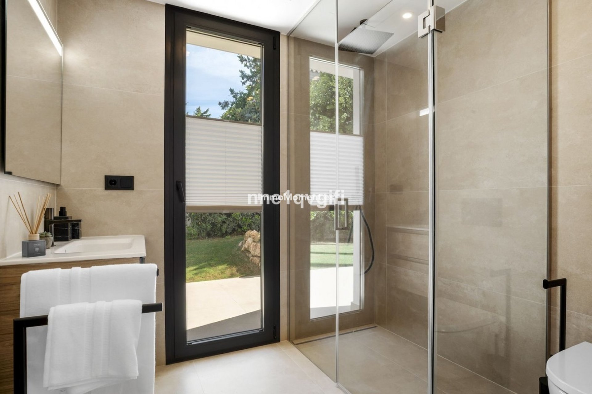 Wiederverkauf - Villa - Marbella - Guadalmina Alta