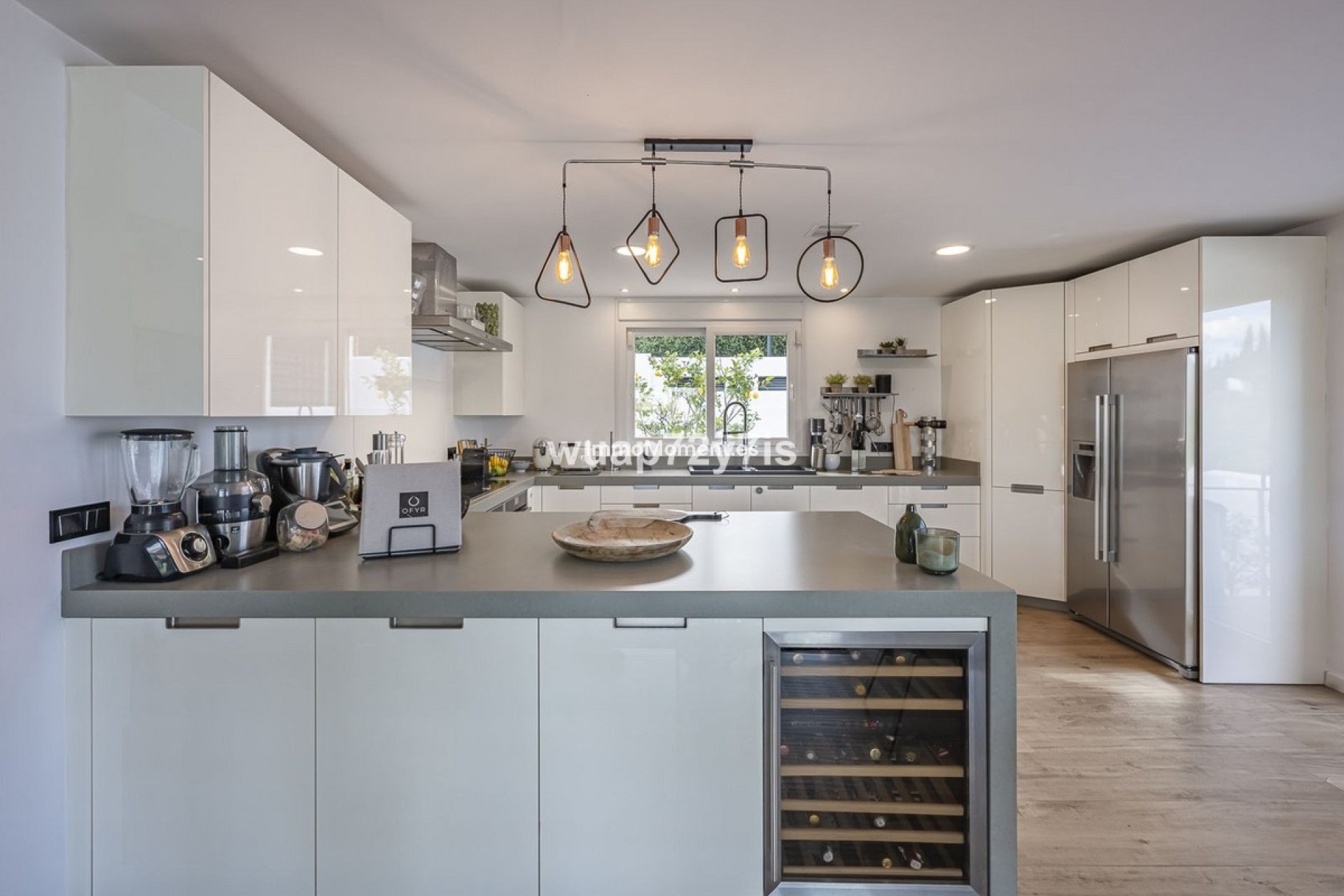 Wiederverkauf - Villa - Marbella - Guadalmina Alta