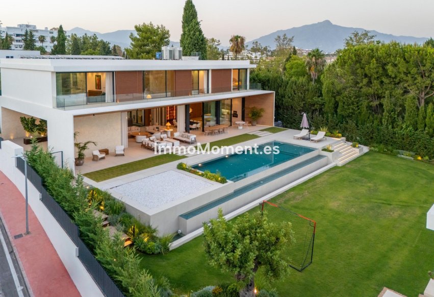 Wiederverkauf - Villa - Marbella - Guadalmina Alta