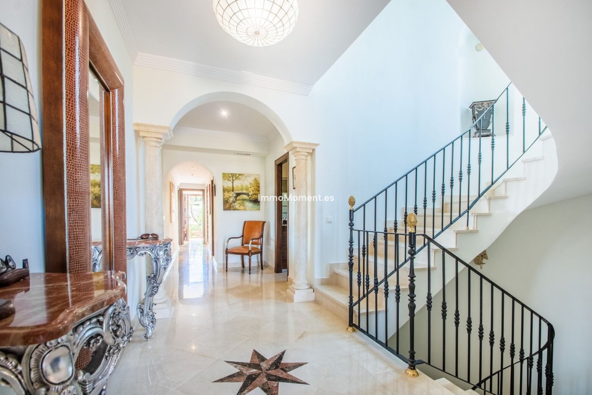 Wiederverkauf - Villa - Marbella - La Mairena