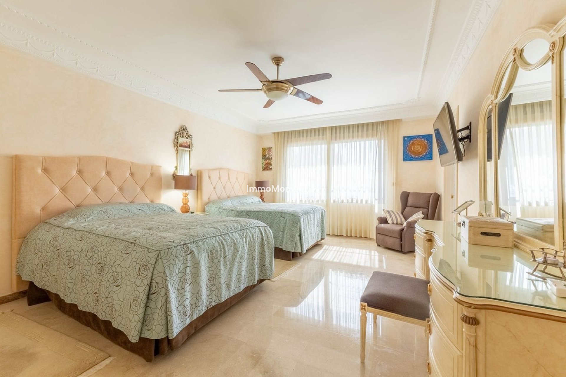 Wiederverkauf - Villa - Marbella - Los Monteros