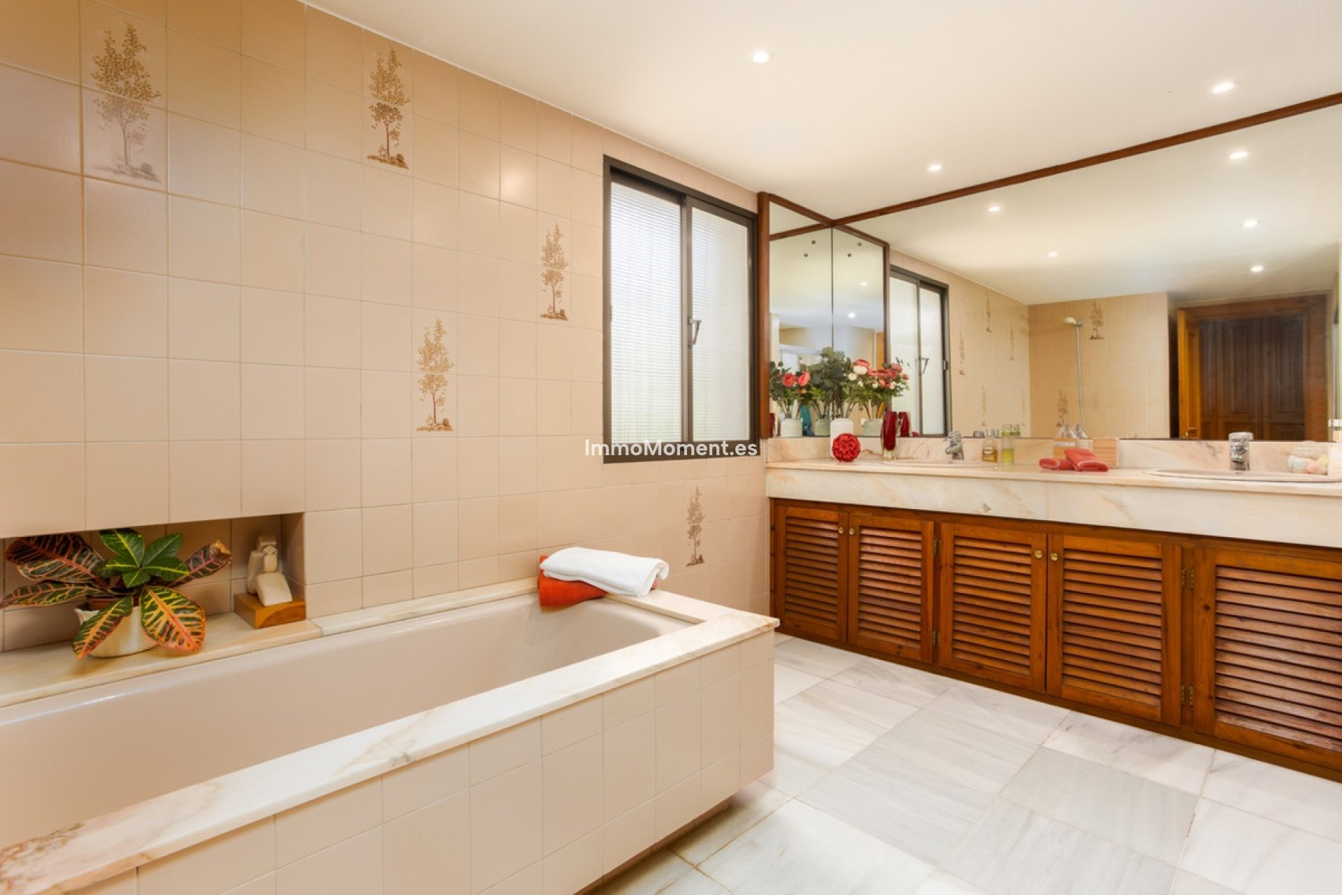 Wiederverkauf - Villa - Marbella - Marbella Centro