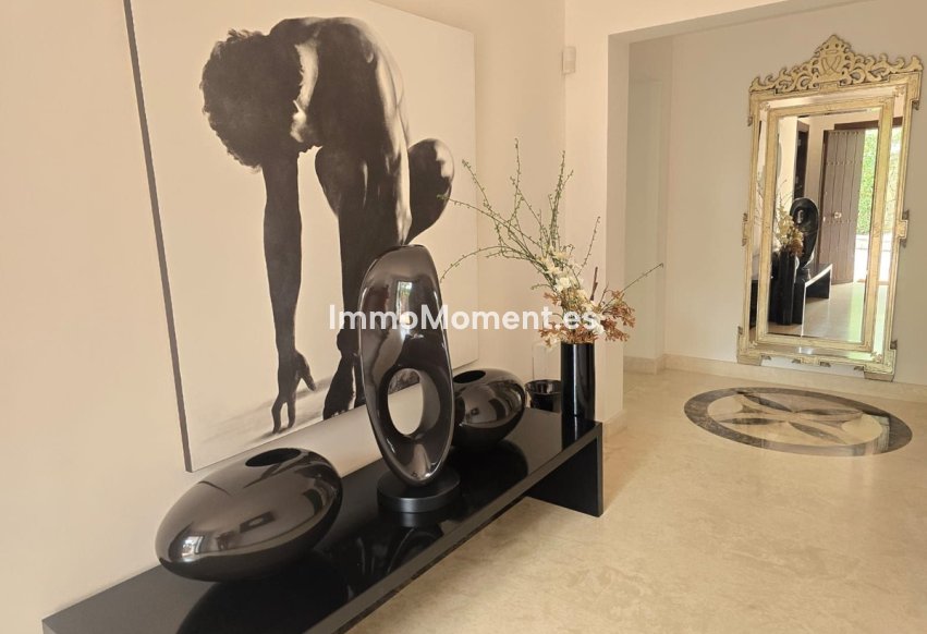 Wiederverkauf - Villa - Marbella - Marbella Centro