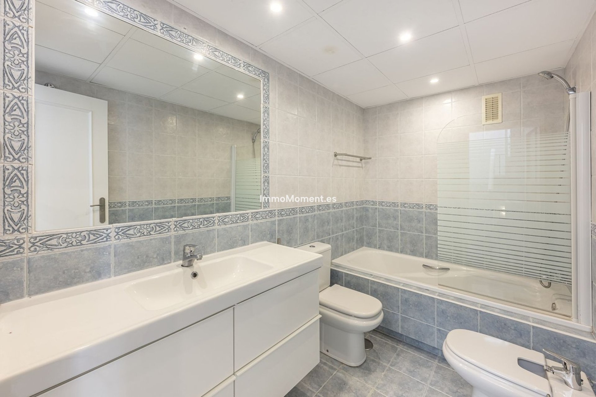 Wiederverkauf - Villa - Marbella - Marbella Centro