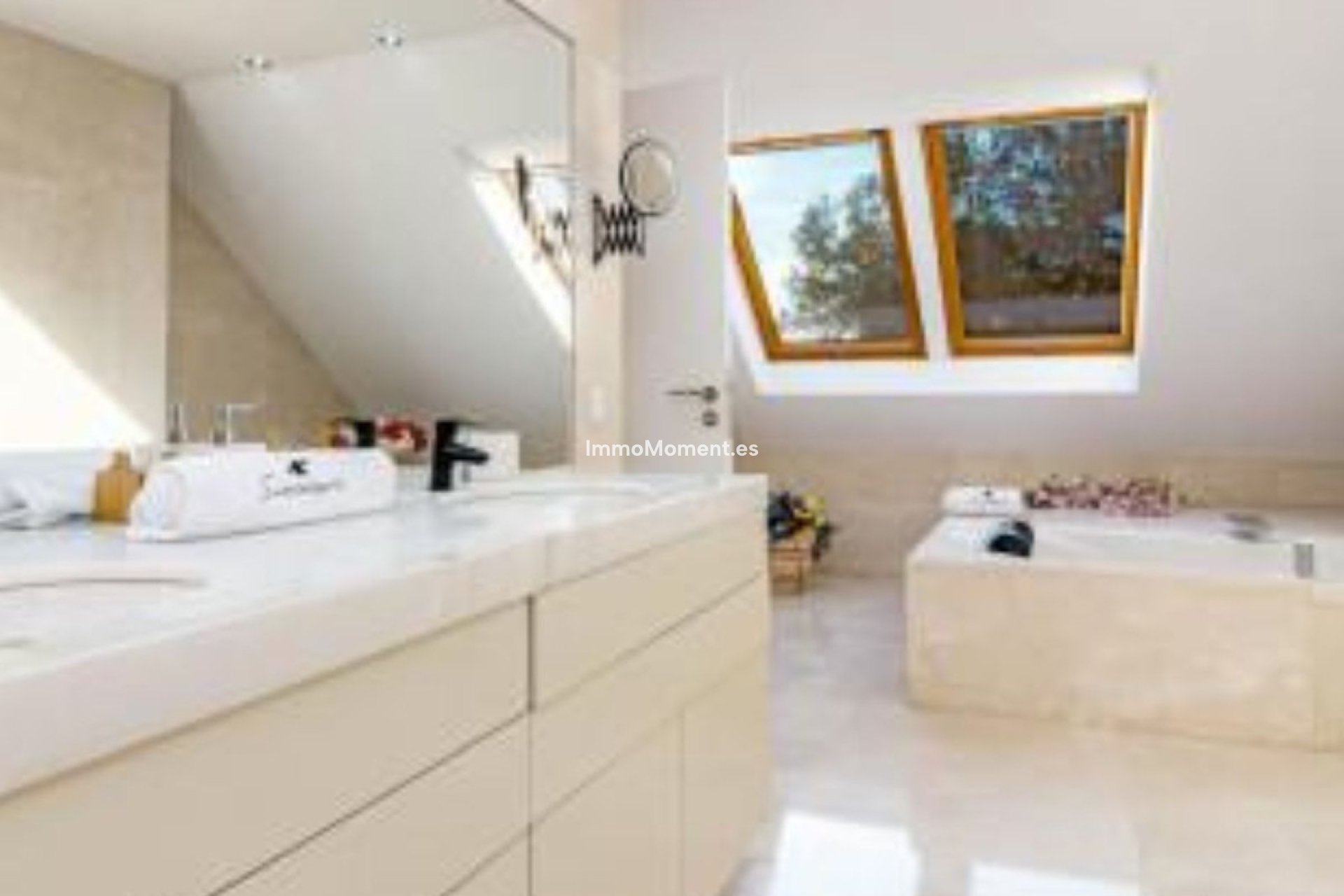 Wiederverkauf - Villa - Marbella - Marbella Centro