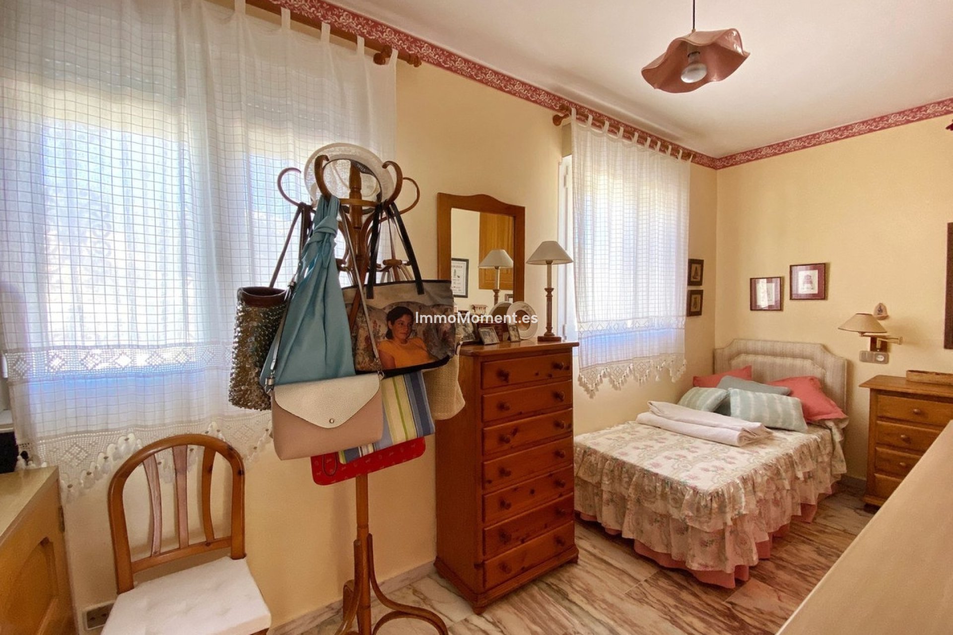 Wiederverkauf - Villa - Marbella - Marbella Centro