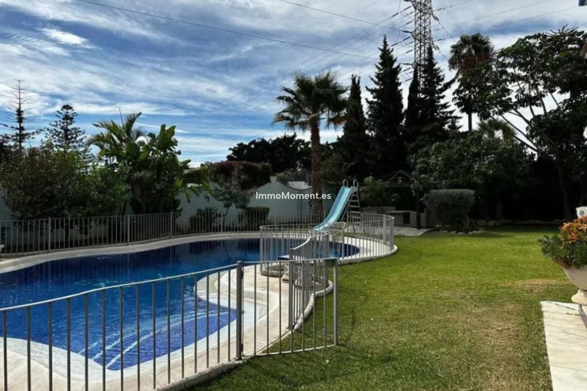 Wiederverkauf - Villa - Marbella - Marbella Centro