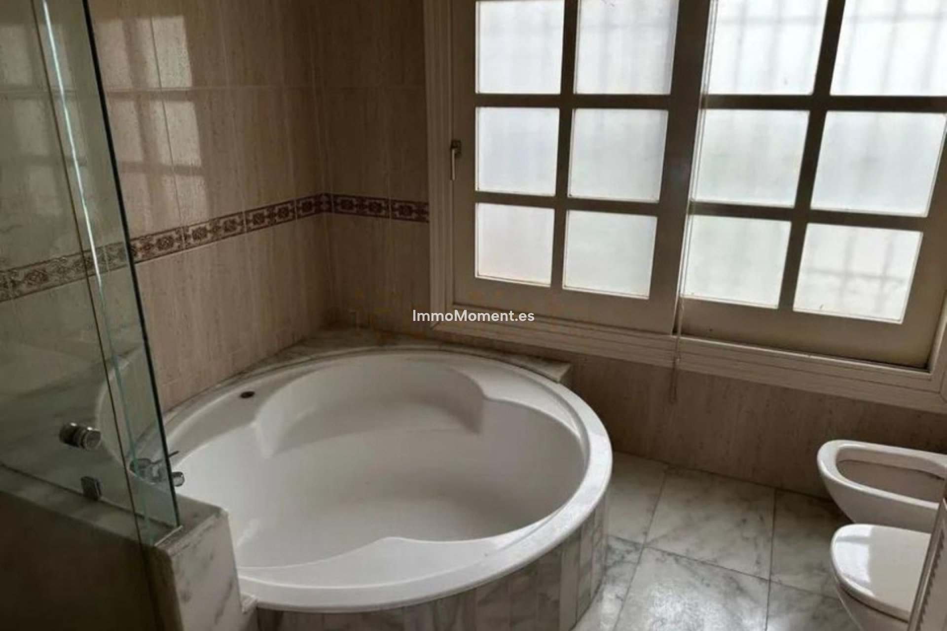 Wiederverkauf - Villa - Marbella - Marbella Centro