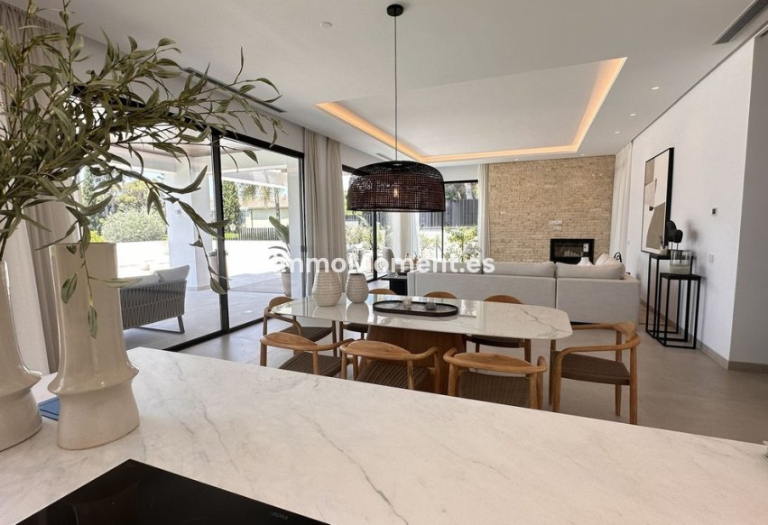 Wiederverkauf - Villa - Marbella - Marbella Centro