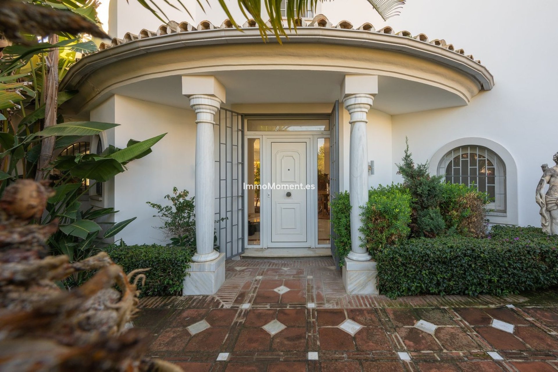 Wiederverkauf - Villa - Marbella - Marbesa