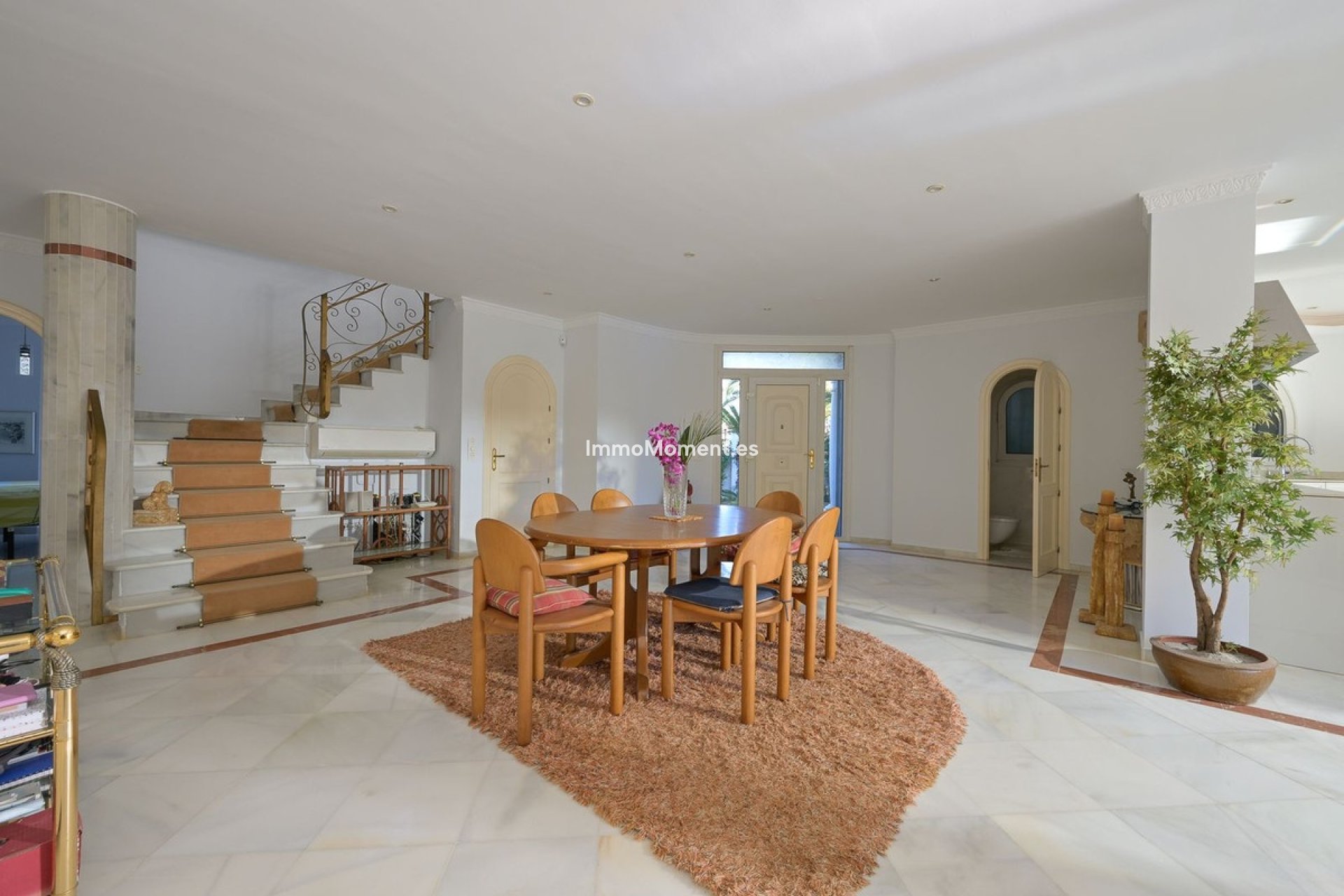 Wiederverkauf - Villa - Marbella - Marbesa