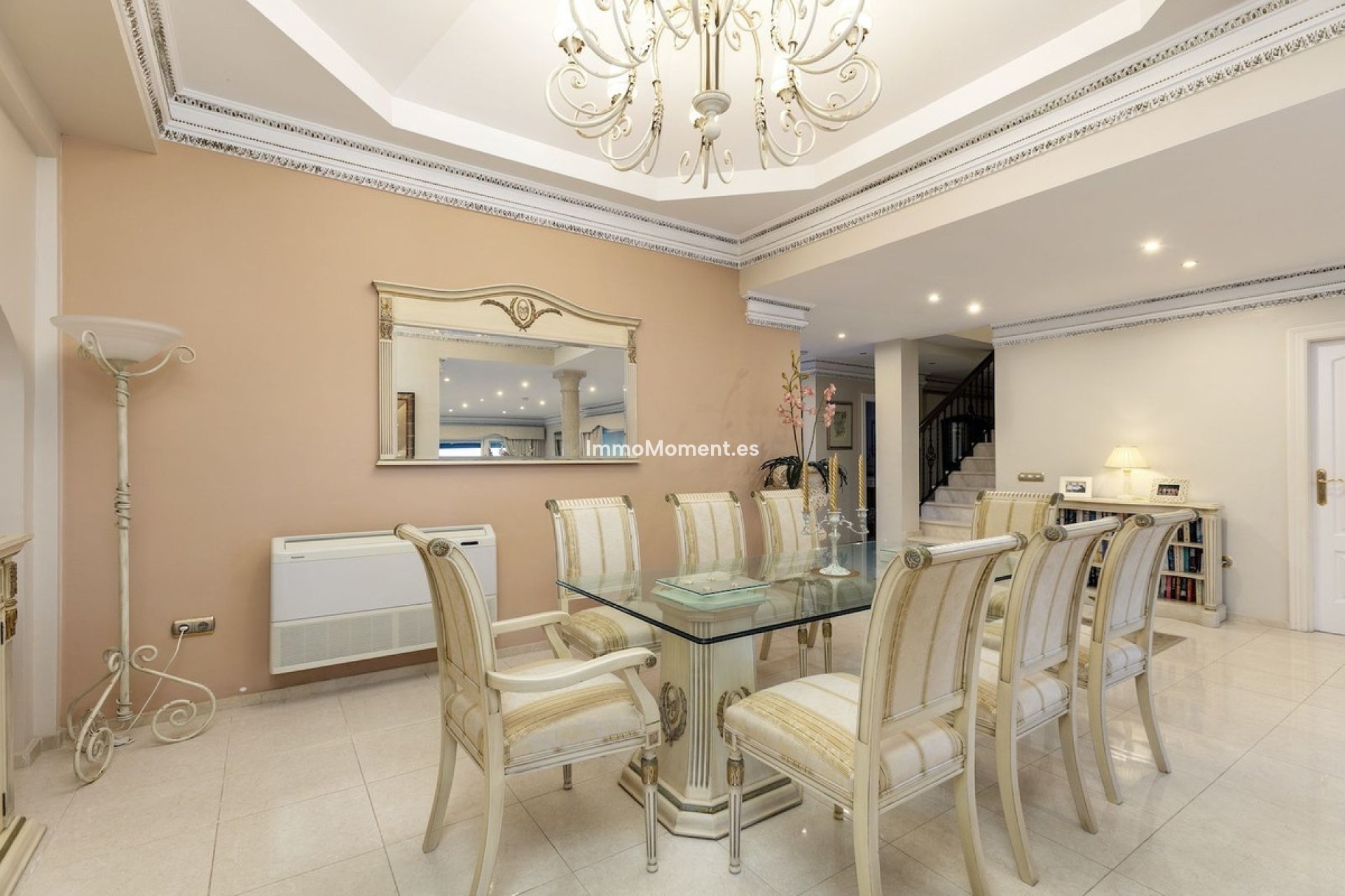 Wiederverkauf - Villa - Marbella - Marbesa