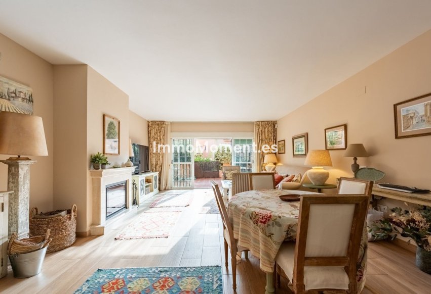 Wiederverkauf - Villa - Marbella - Nagüeles