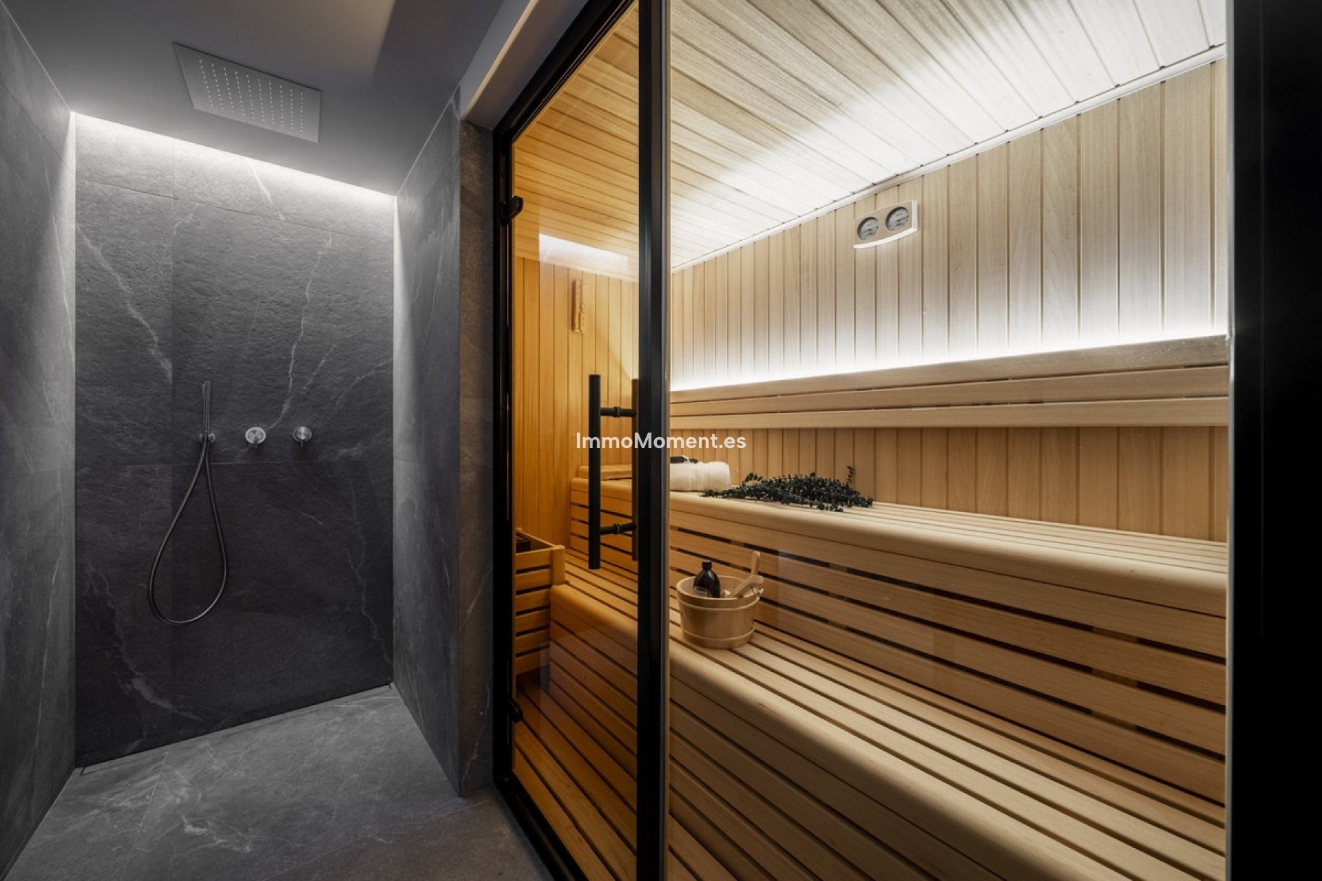 Wiederverkauf - Villa - Marbella - Nueva Andalucía