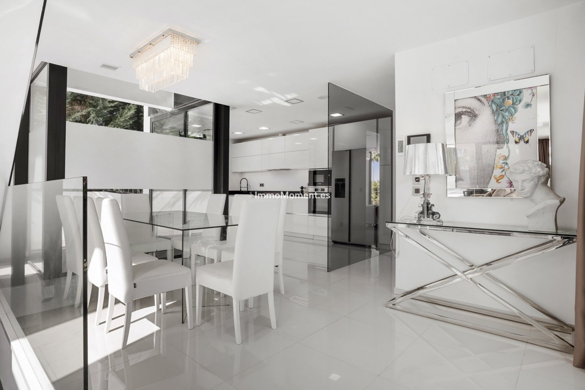 Wiederverkauf - Villa - Marbella - Nueva Andalucía