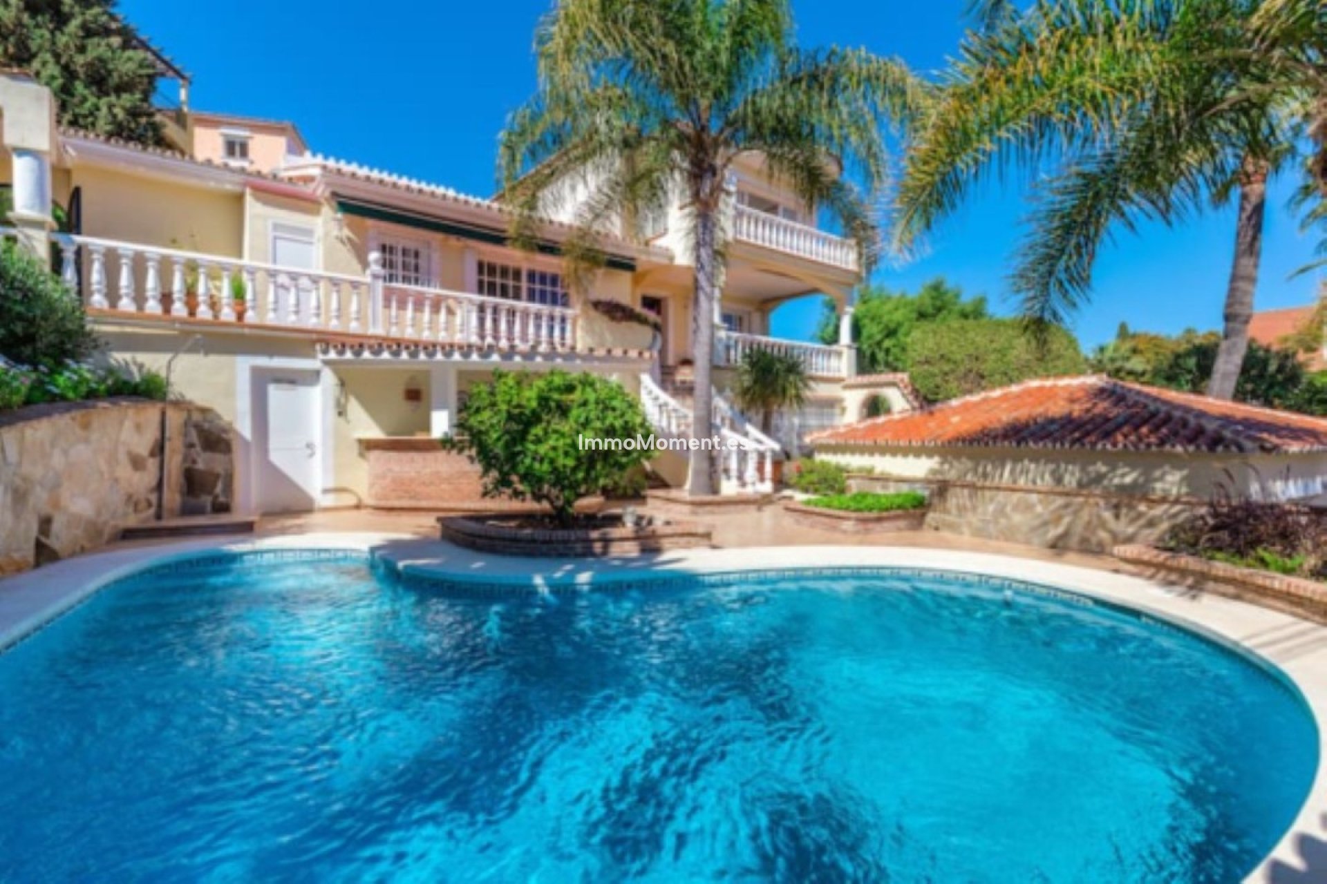 Wiederverkauf - Villa - Marbella - Nueva Andalucía