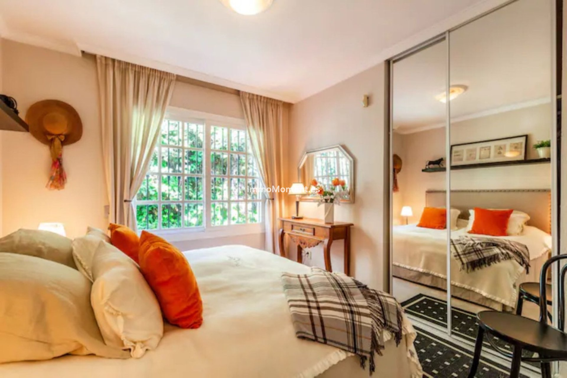 Wiederverkauf - Villa - Marbella - Nueva Andalucía