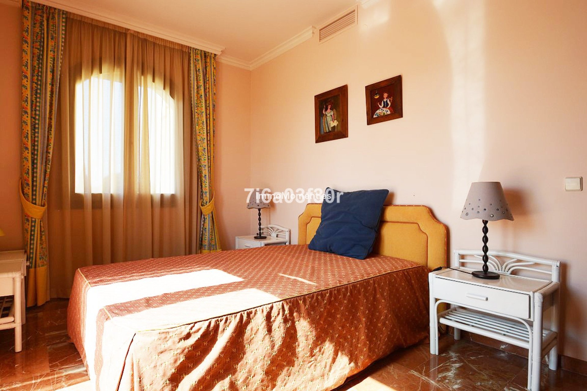 Wiederverkauf - Villa - Marbella - Nueva Andalucía