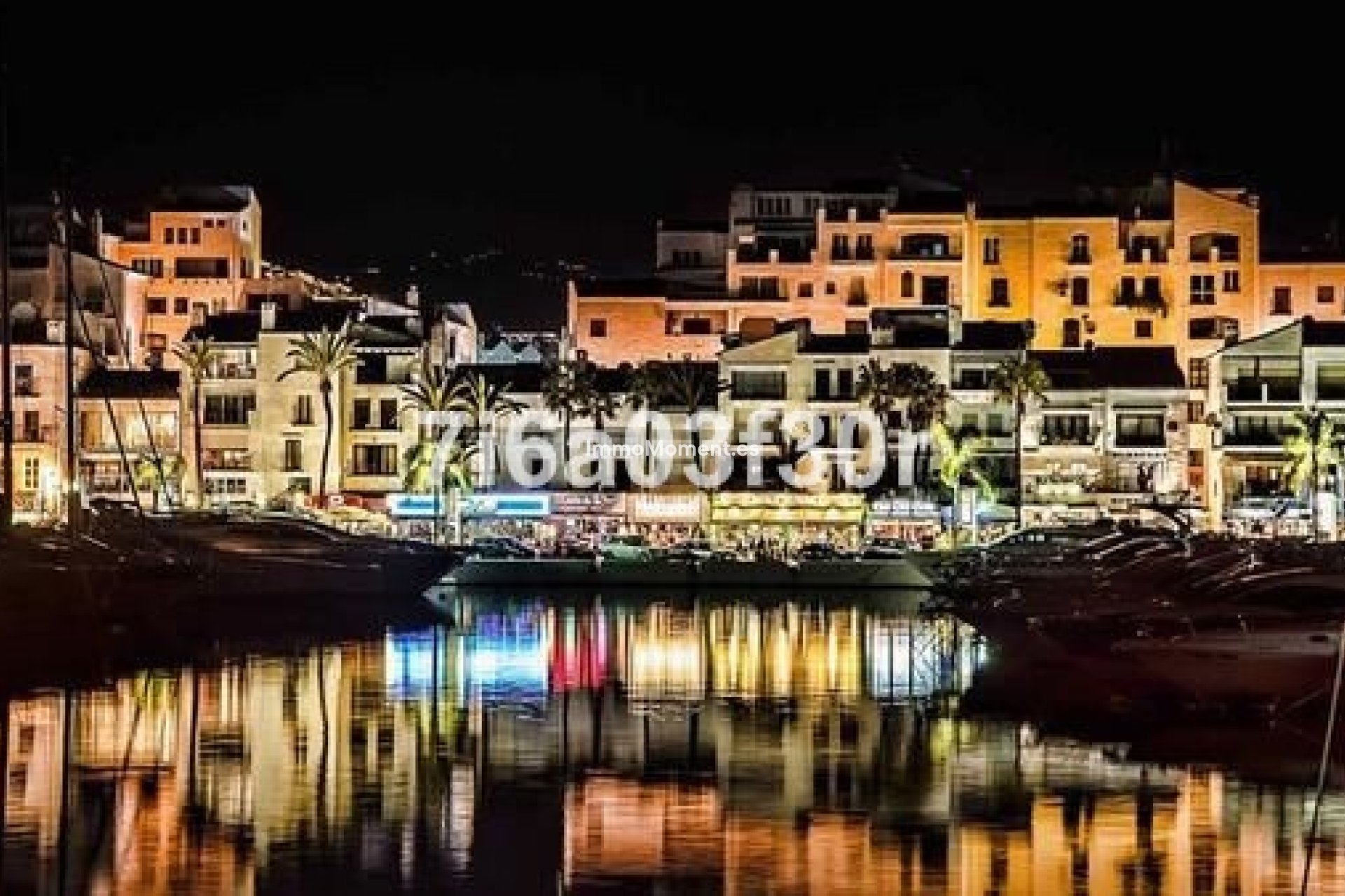 Wiederverkauf - Villa - Marbella - Nueva Andalucía