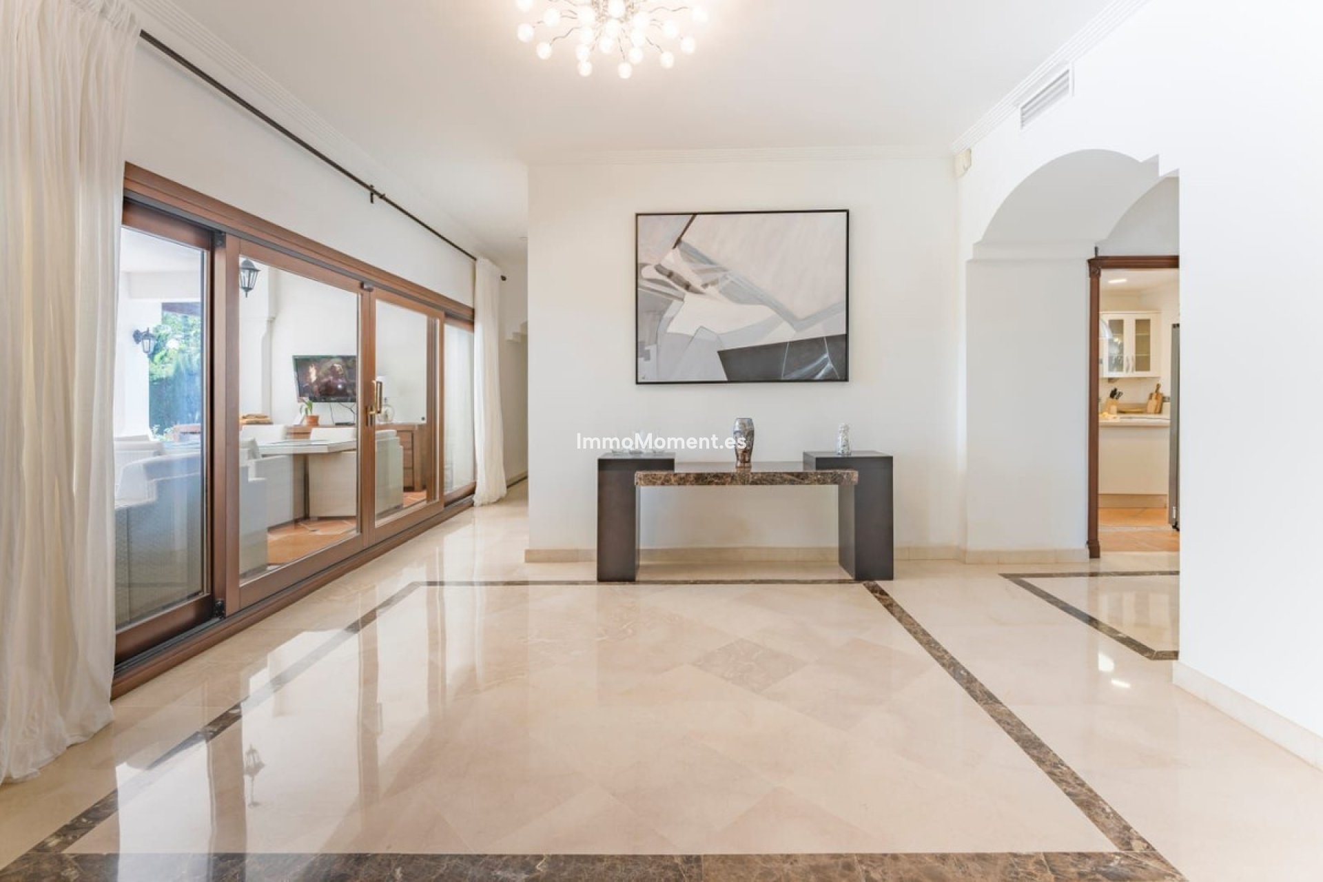 Wiederverkauf - Villa - Marbella - Nueva Andalucía