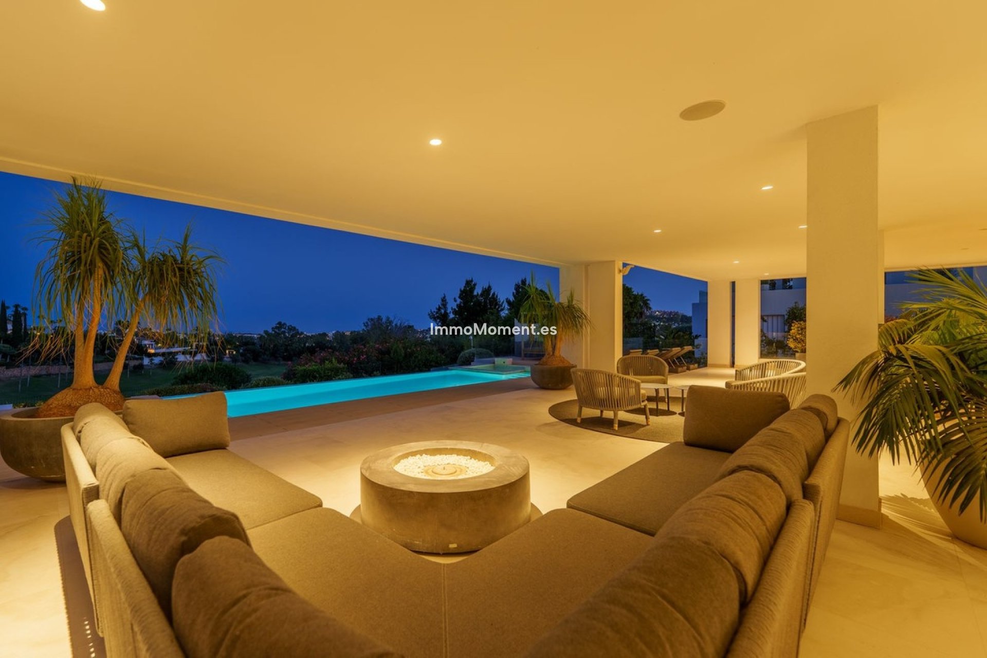 Wiederverkauf - Villa - Marbella - Nueva Andalucía