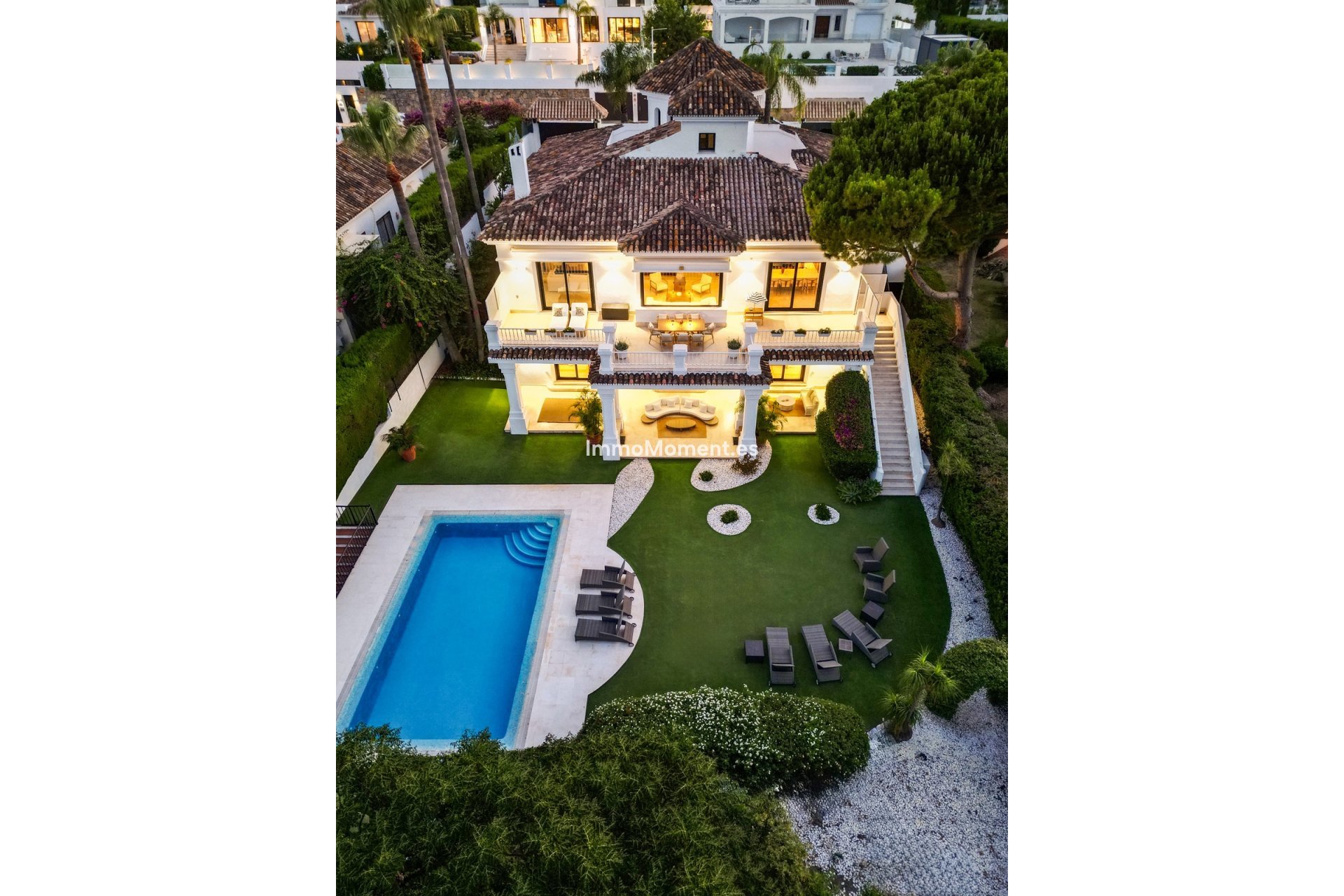 Wiederverkauf - Villa - Marbella - Nueva Andalucía