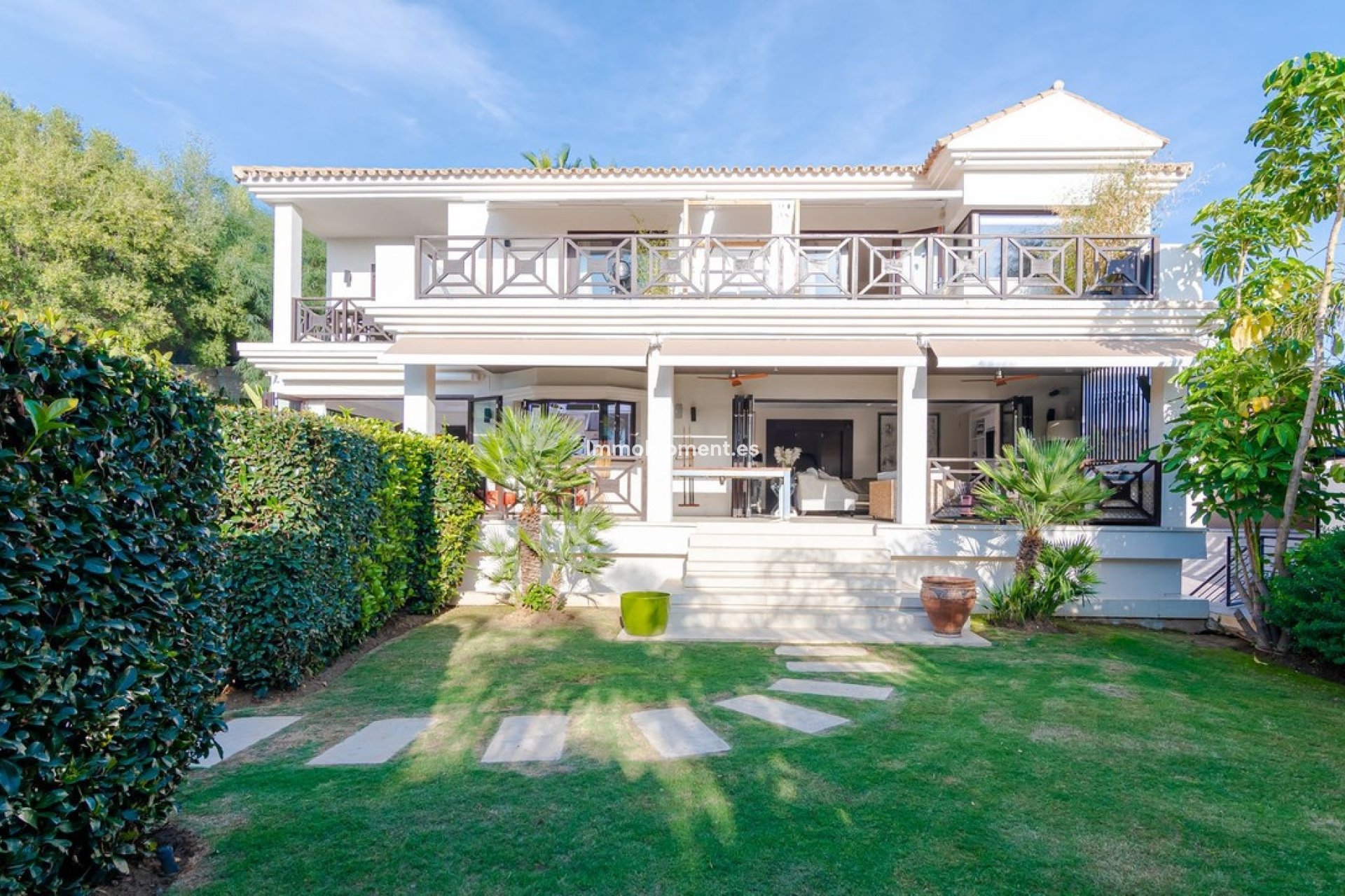 Wiederverkauf - Villa - Marbella - Nueva Andalucía
