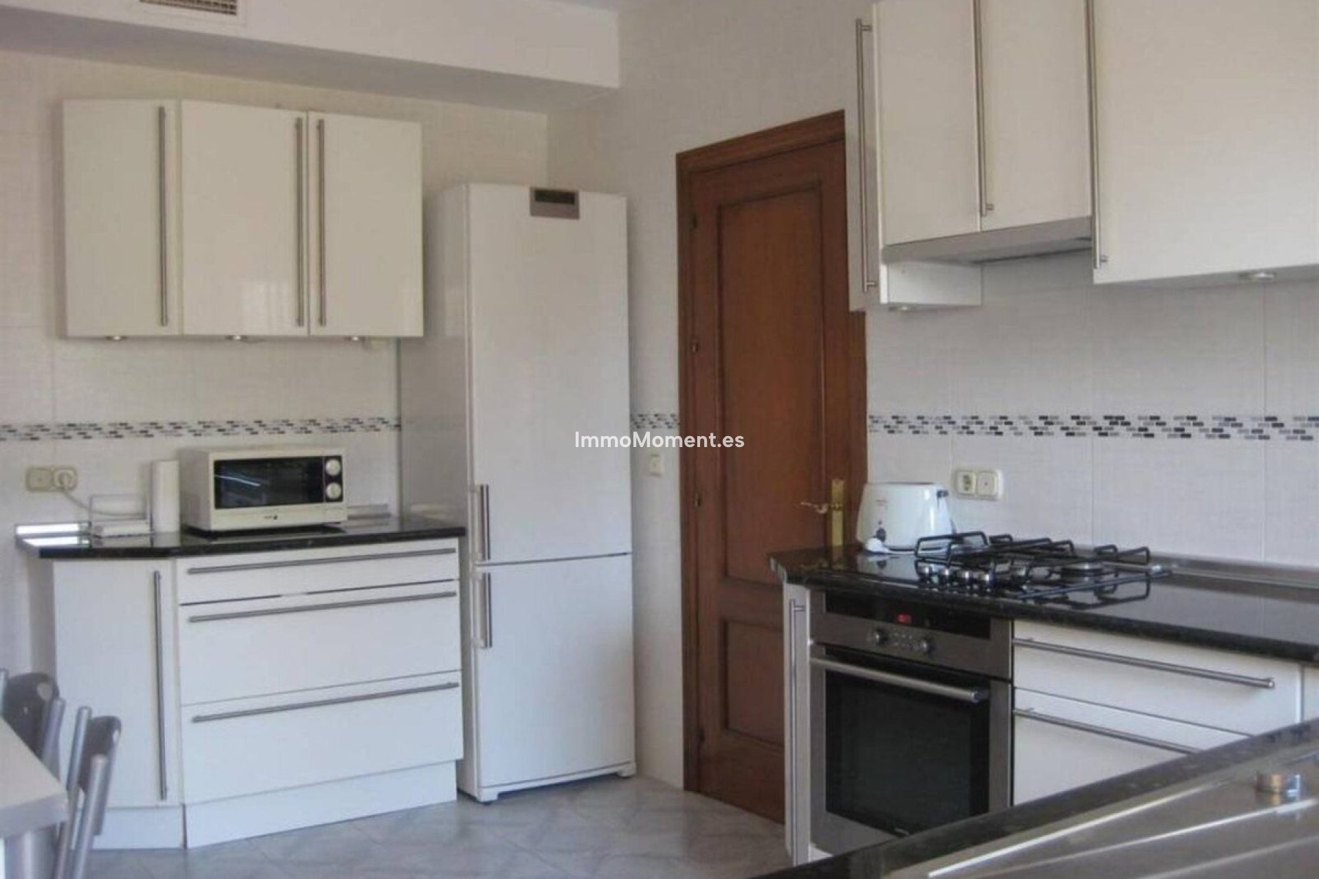 Wiederverkauf - Villa - Marbella - Nueva Andalucía