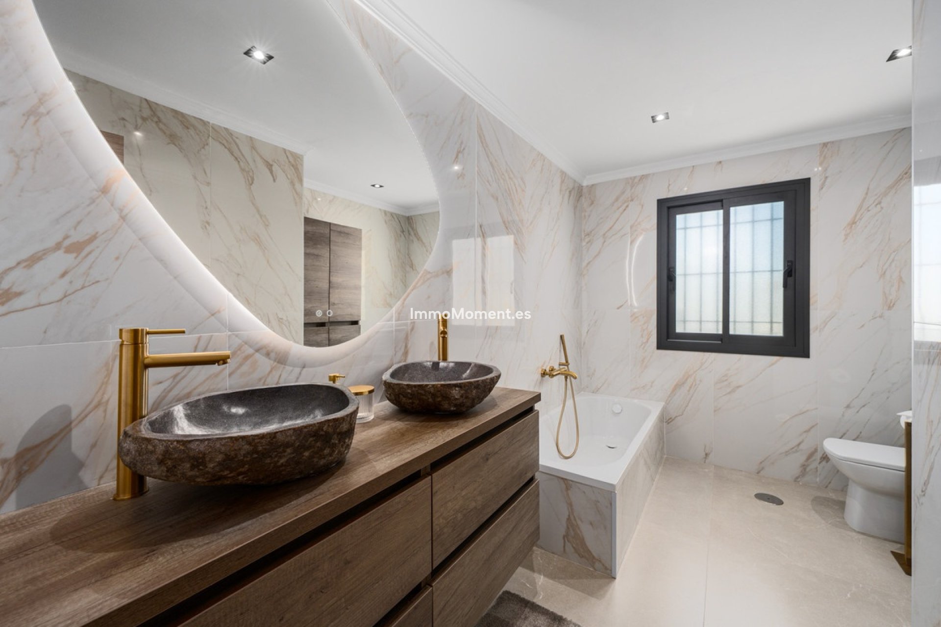 Wiederverkauf - Villa - Marbella - Nueva Andalucía