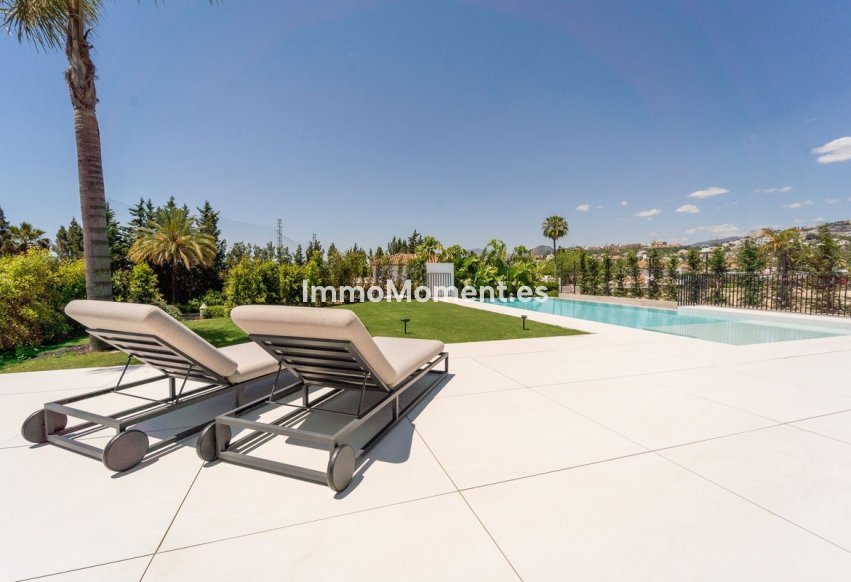 Wiederverkauf - Villa - Marbella - Nueva Andalucía