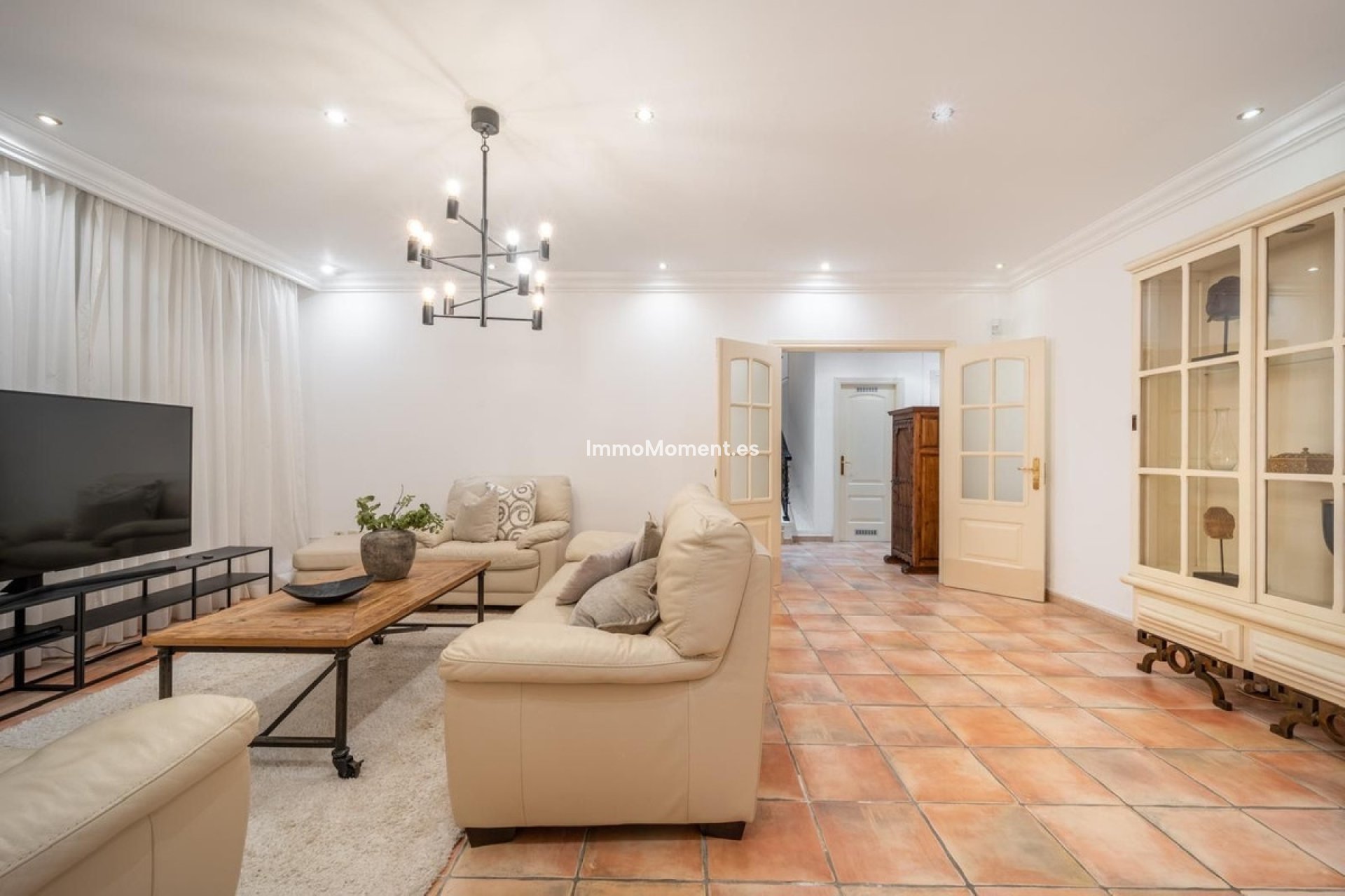 Wiederverkauf - Villa - Marbella - Nueva Andalucía