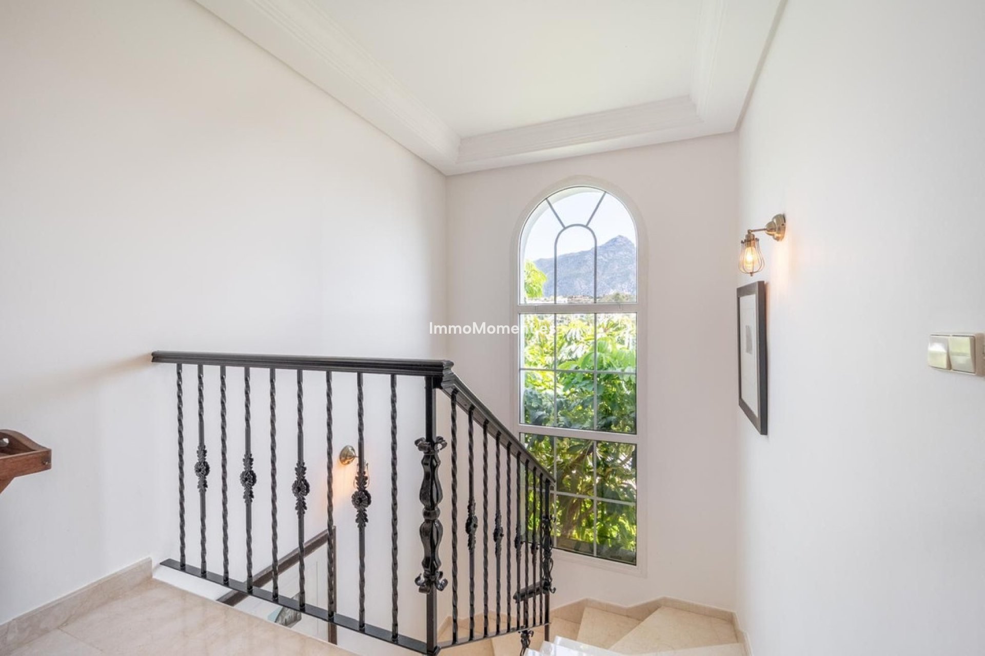 Wiederverkauf - Villa - Marbella - Nueva Andalucía