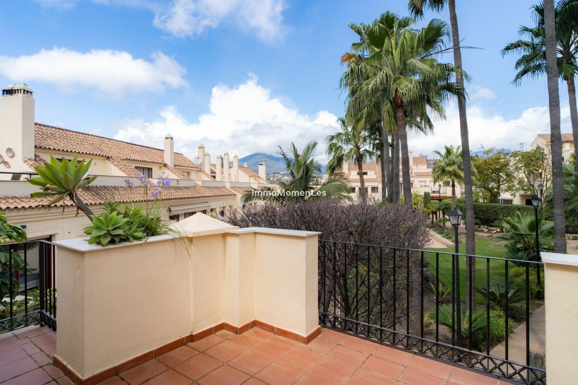 Wiederverkauf - Villa - Marbella - Nueva Andalucía