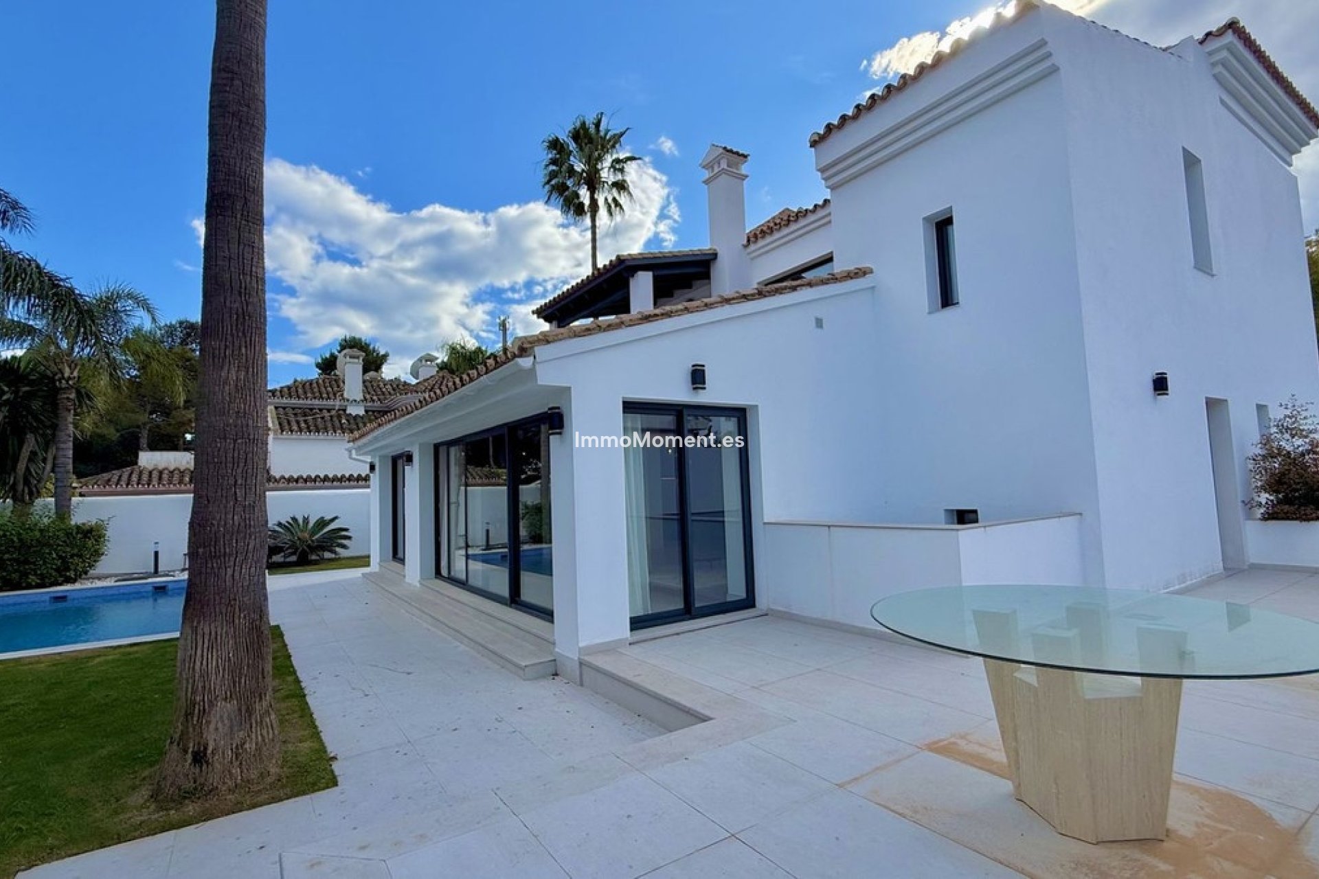 Wiederverkauf - Villa - Marbella - Nueva Andalucía