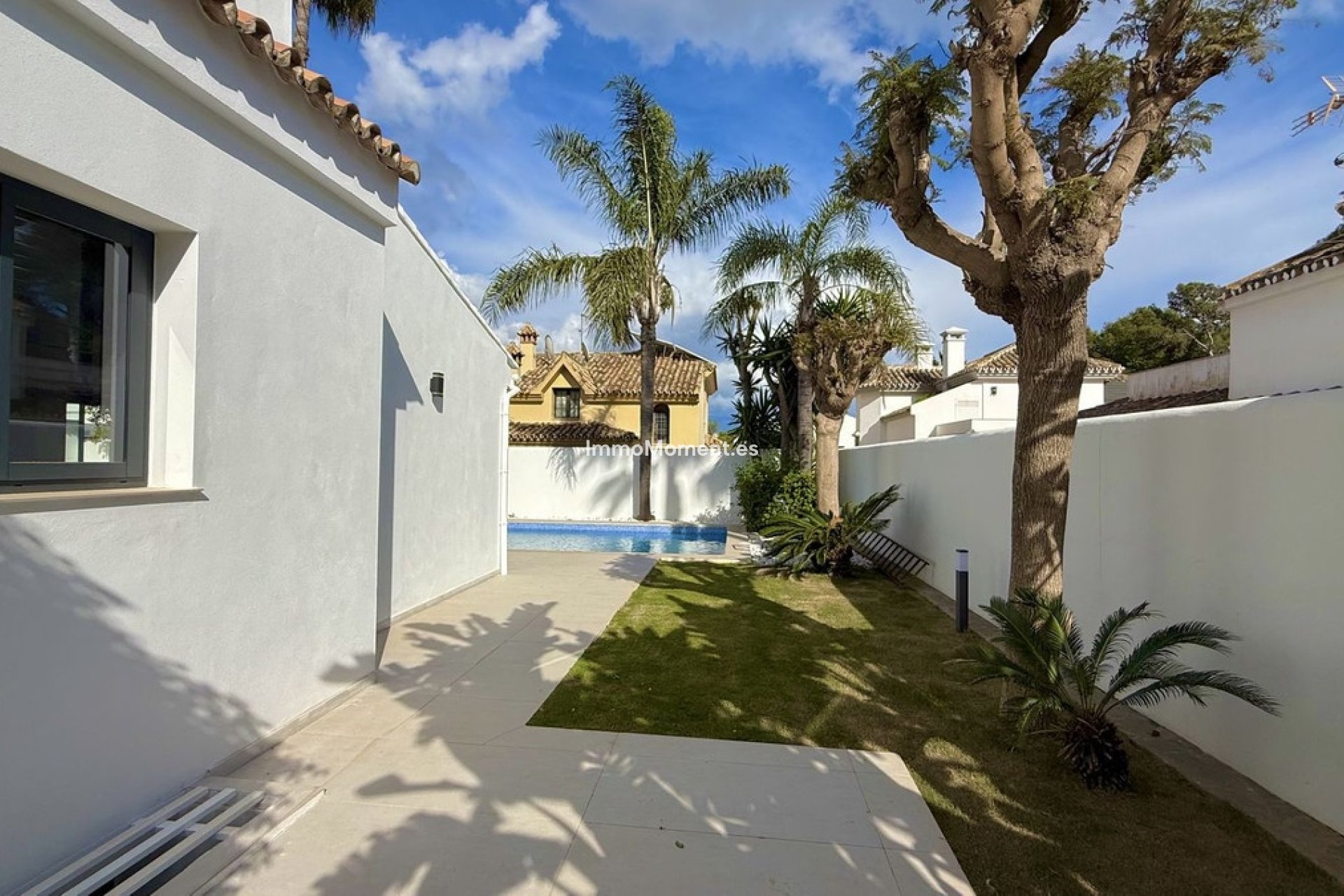 Wiederverkauf - Villa - Marbella - Nueva Andalucía